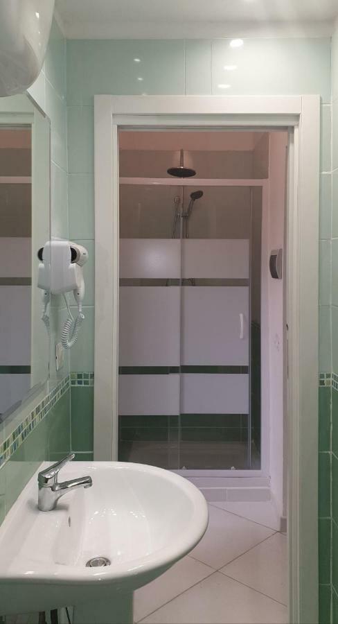 Bed and Breakfast A Un Passo Dal Mare Agropoli Exterior foto